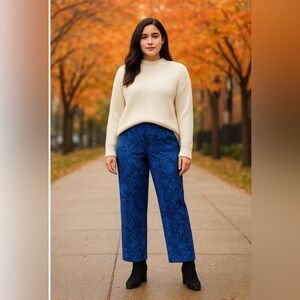 White House Black Market Blue snakeskin Pants